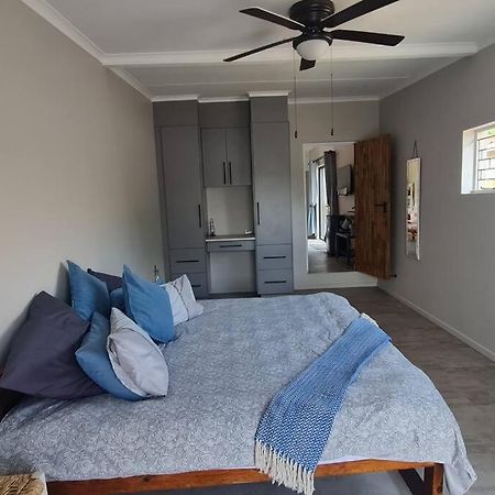 Rock Away Beach Condo. Хартенбос Екстериор снимка