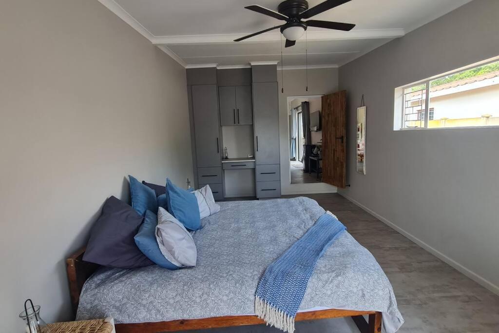 Rock Away Beach Condo. Хартенбос Екстериор снимка