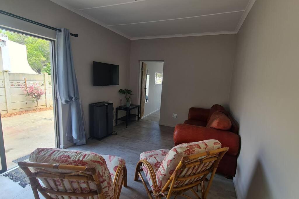 Rock Away Beach Condo. Хартенбос Екстериор снимка